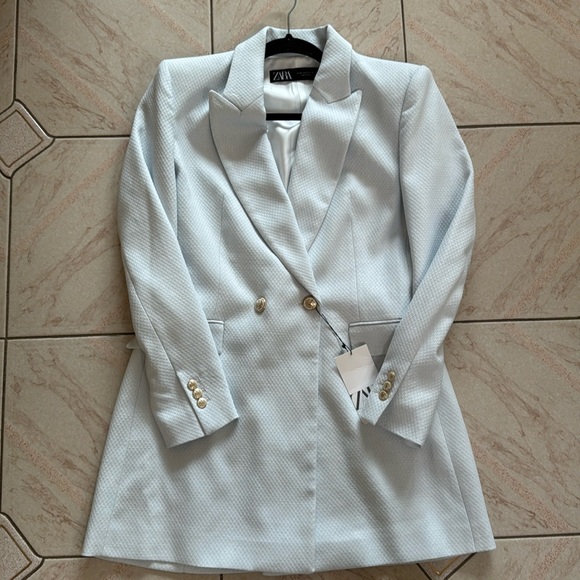 Zara Blazer - Picture 2 of 8